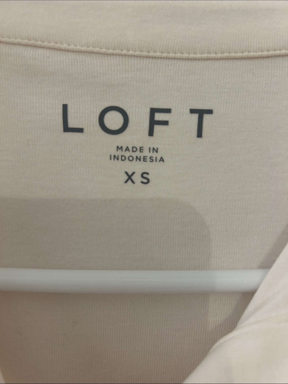 LOFT Cream Ruched Button-Front Collared Top - Picture 2 of 3